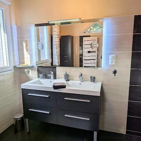 Spacieux Avec Confort Total, Hautes-vosges - Fr-1-589-220 Feriehus